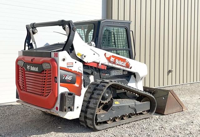 Image of Bobcat T66 equipment image 4