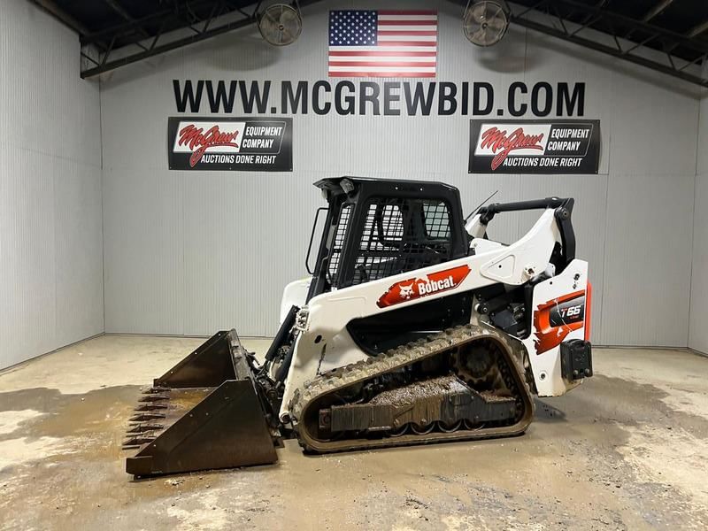 Main image Bobcat T66