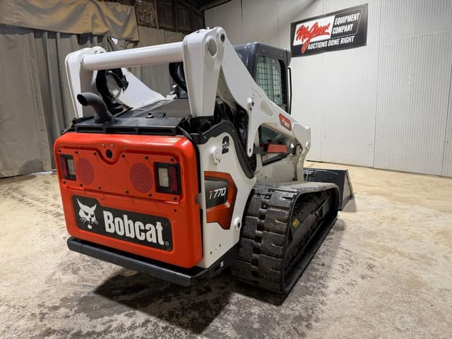 Image of Bobcat T770 equipment image 4