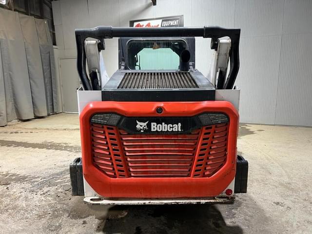 Image of Bobcat T66 equipment image 3