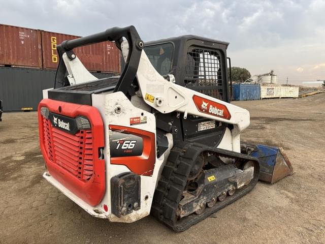 Image of Bobcat T66 equipment image 2
