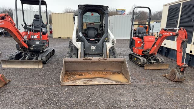 Image of Bobcat T66 equipment image 1