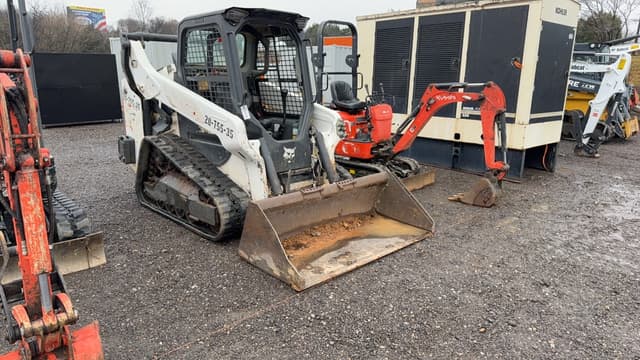 Image of Bobcat T66 equipment image 2