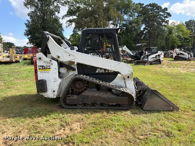 Image of Bobcat T66 equipment image 3