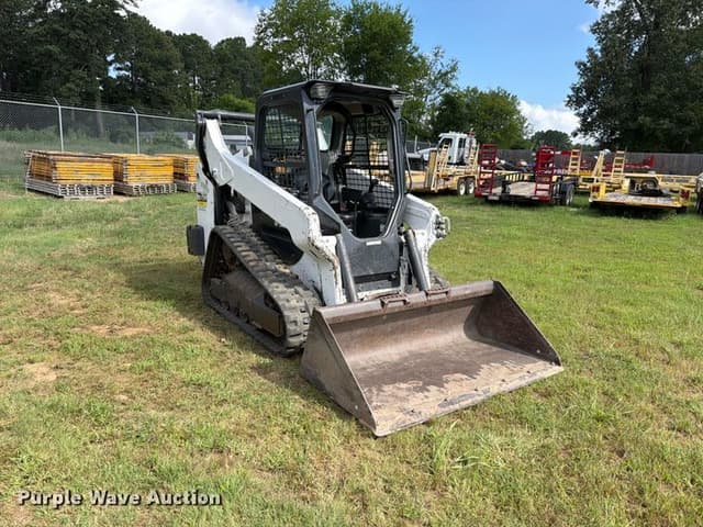 Image of Bobcat T66 equipment image 2