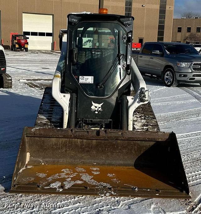 Image of Bobcat T66 equipment image 1