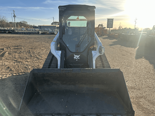 Image of Bobcat T66 equipment image 2