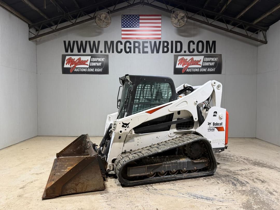Image of Bobcat T740 Primary image