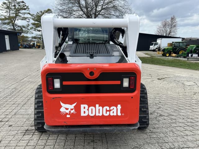 Image of Bobcat T740 equipment image 4