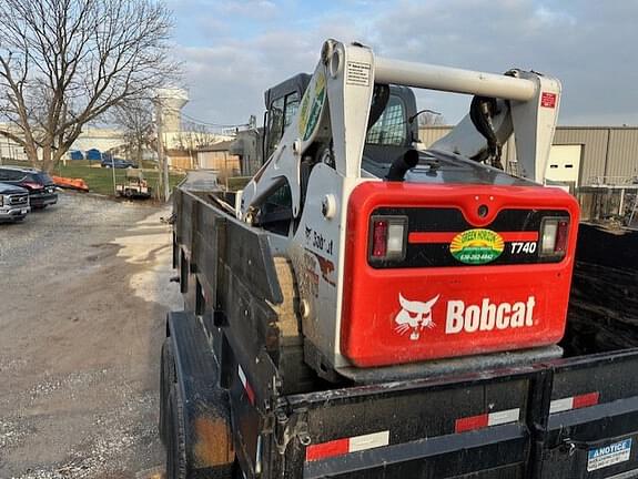 Image of Bobcat T740 equipment image 2