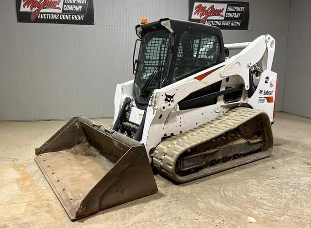 Image of Bobcat T740 equipment image 1