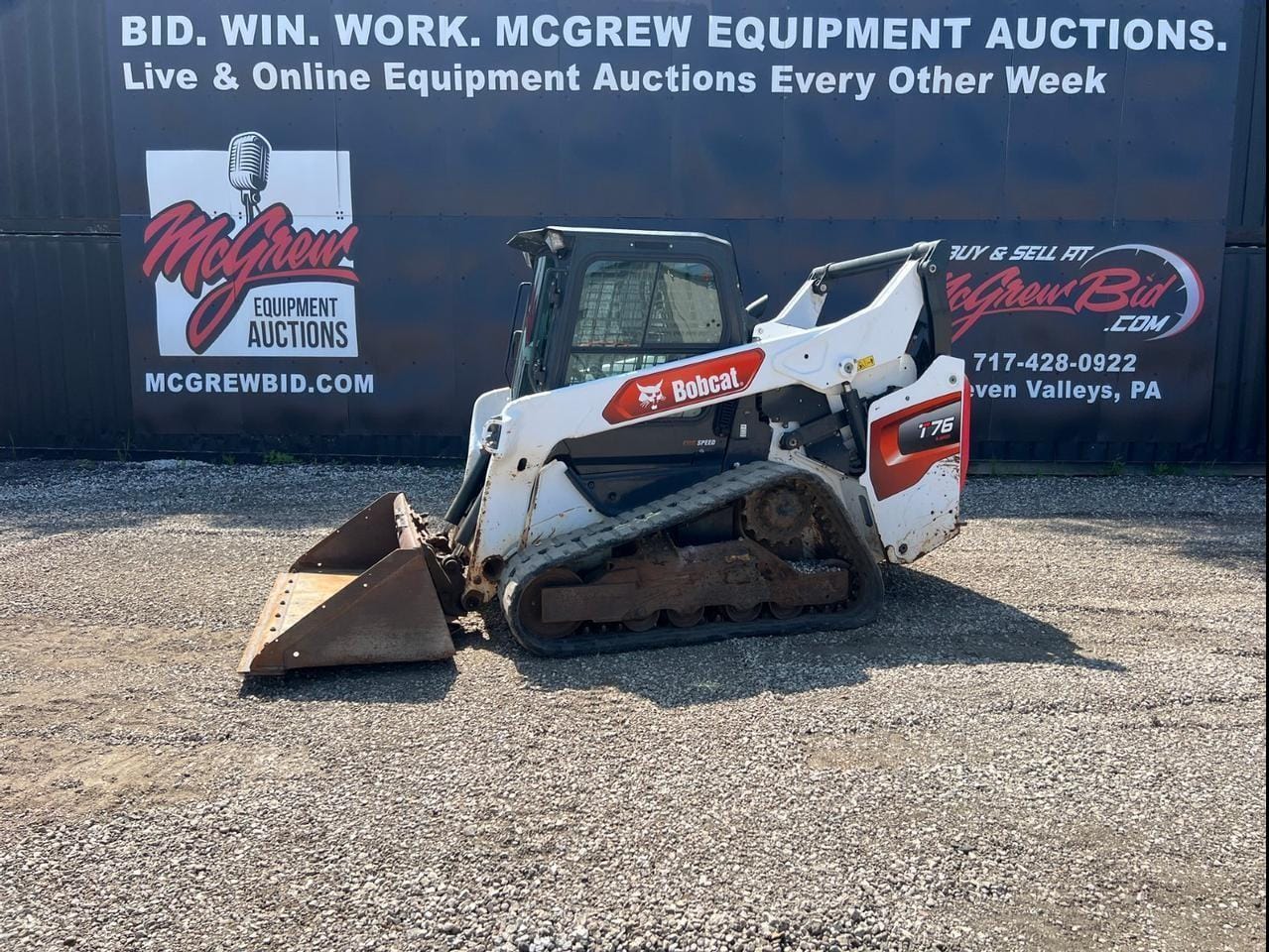 2022 Bobcat T76 Equipment Image0