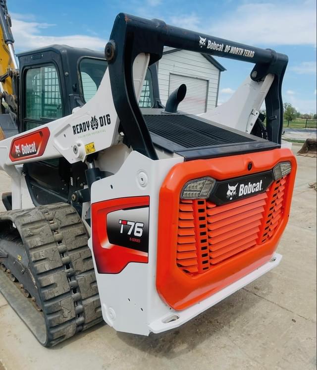 Image of Bobcat T76 equipment image 3