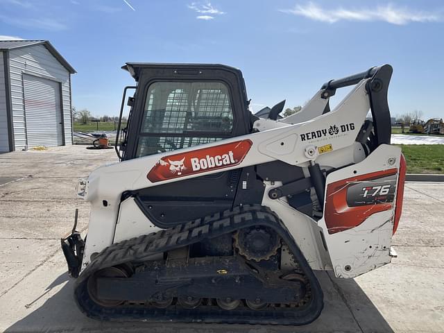 Image of Bobcat T76 equipment image 4
