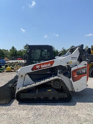 Image of Bobcat T76 equipment image 4