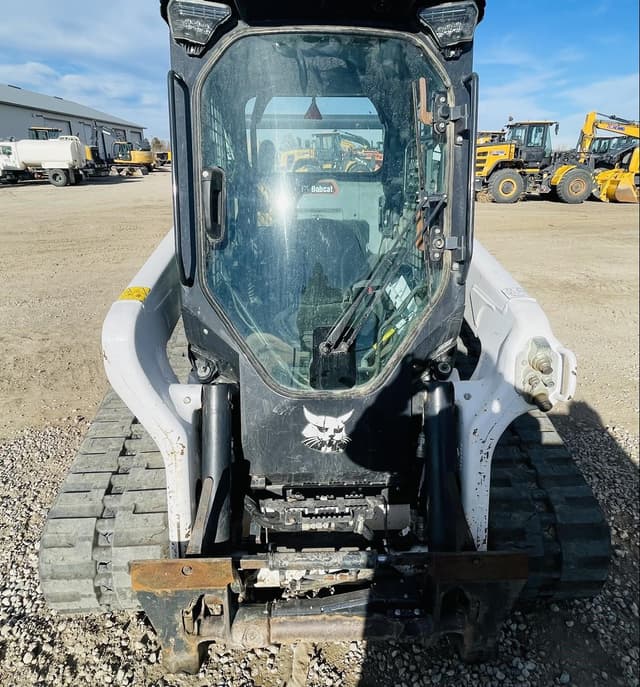 Image of Bobcat T76 equipment image 2