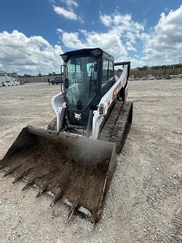 Image of Bobcat T76 equipment image 3