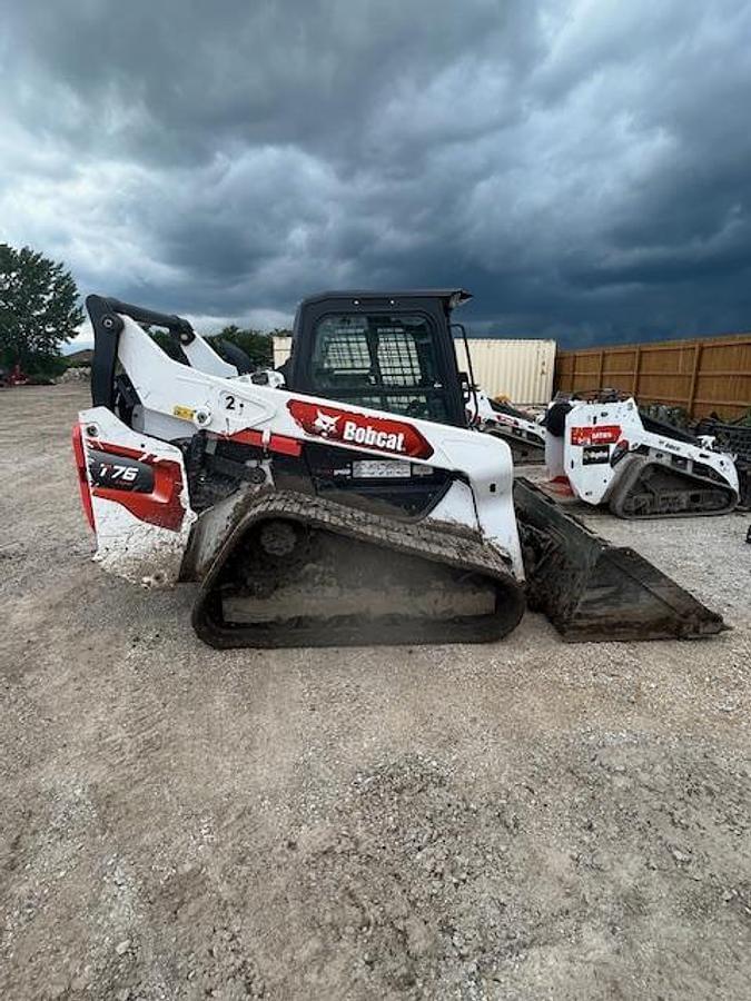 Image of Bobcat T76 Primary image