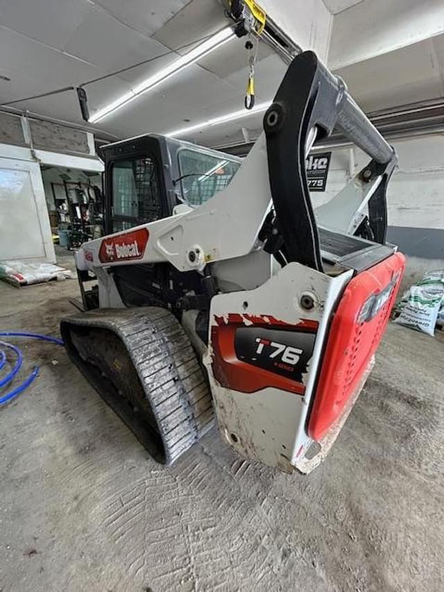 Image of Bobcat T76 equipment image 4