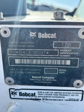 Image of Bobcat T76 equipment image 4