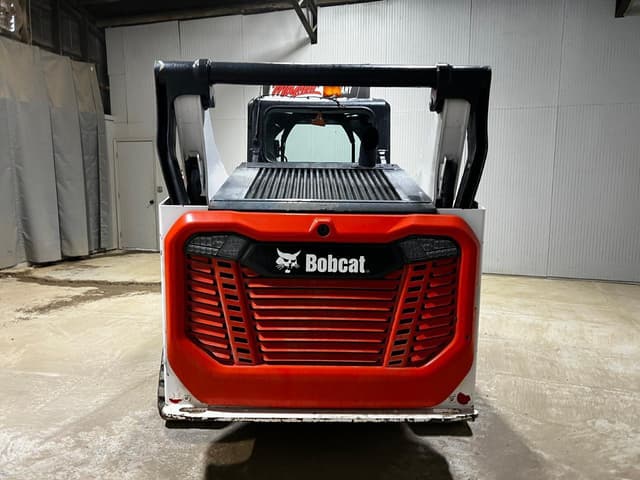Image of Bobcat T76 equipment image 3