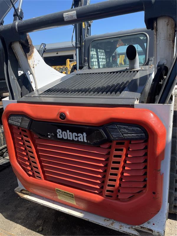 Image of Bobcat T76 equipment image 4