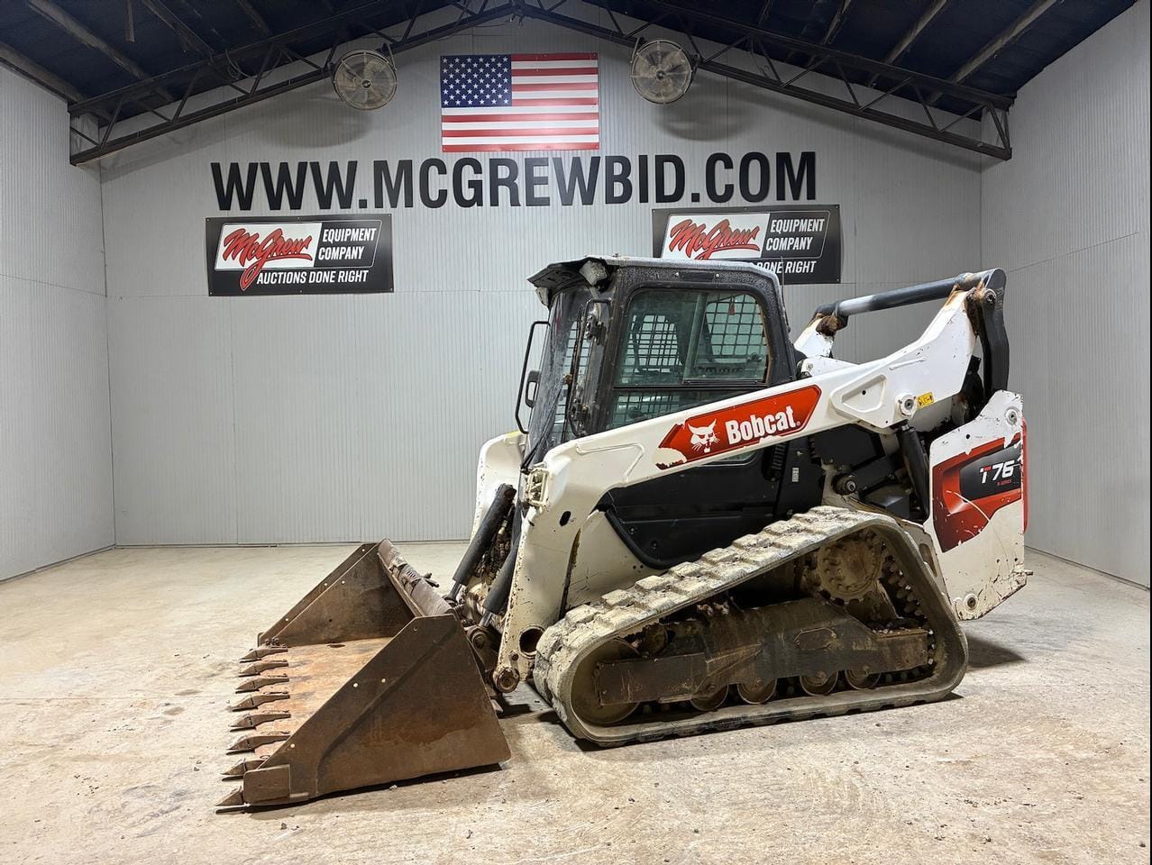 2022 Bobcat T76 Equipment Image0