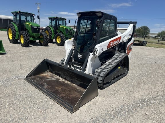 Main image Bobcat T76