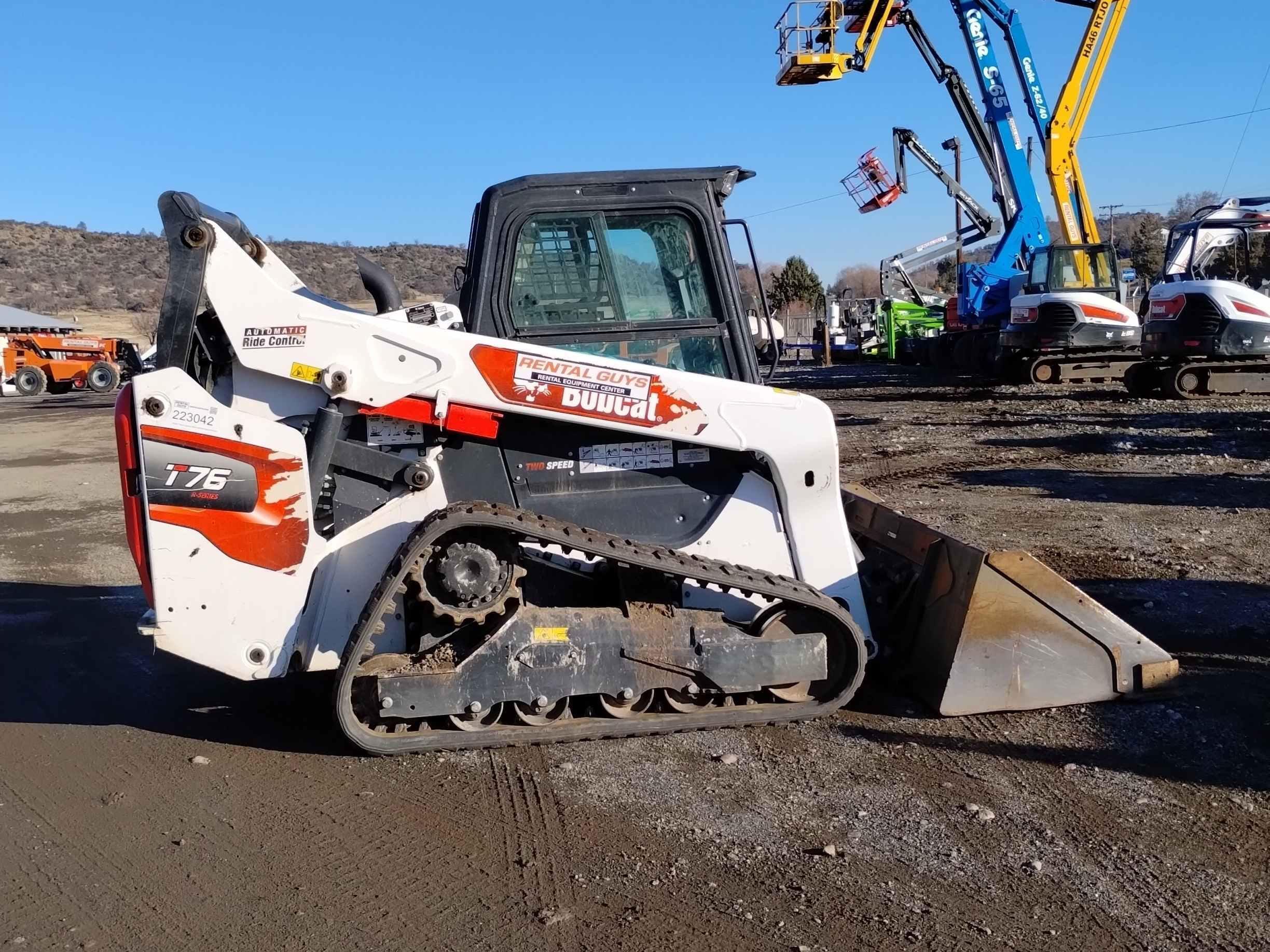 2022 Bobcat T76 Equipment Image0