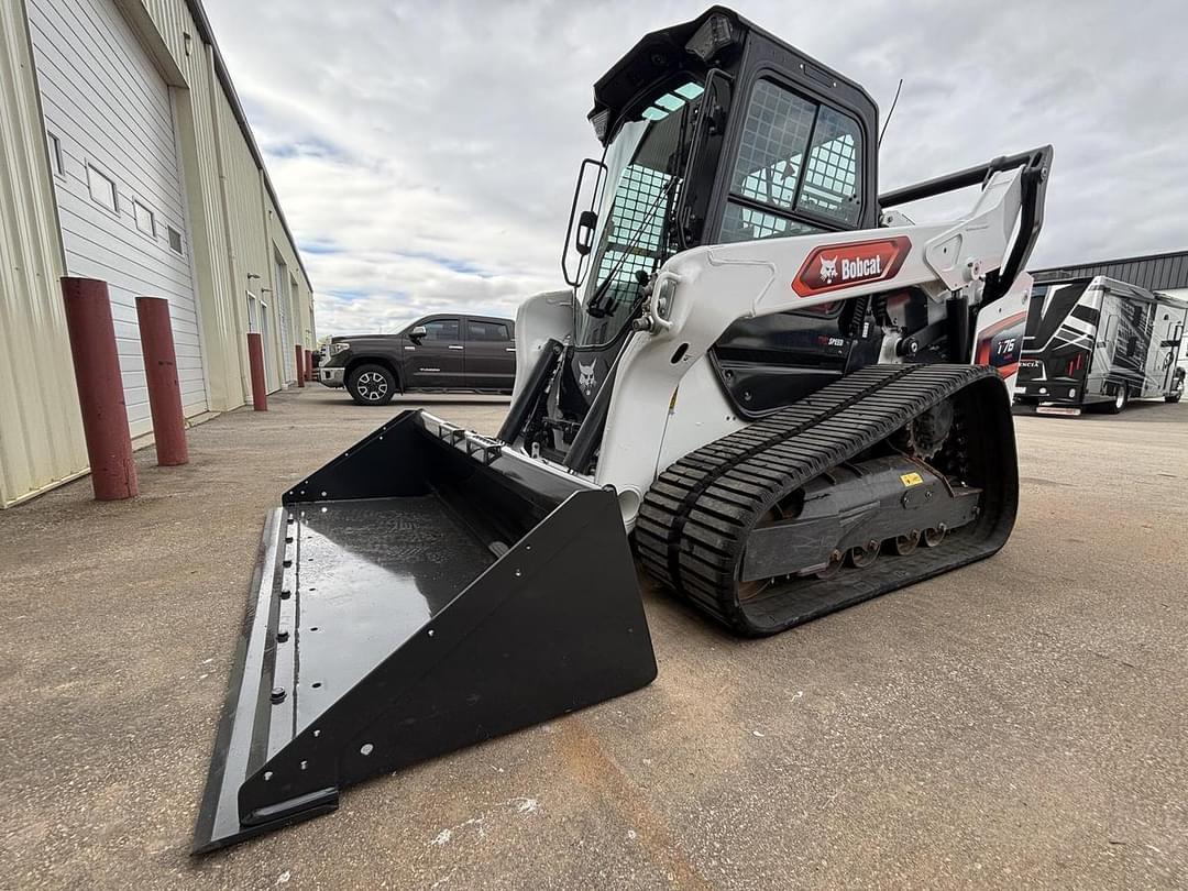 Image of Bobcat T76 Primary image