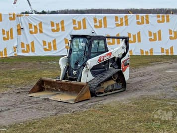 Main image Bobcat T76