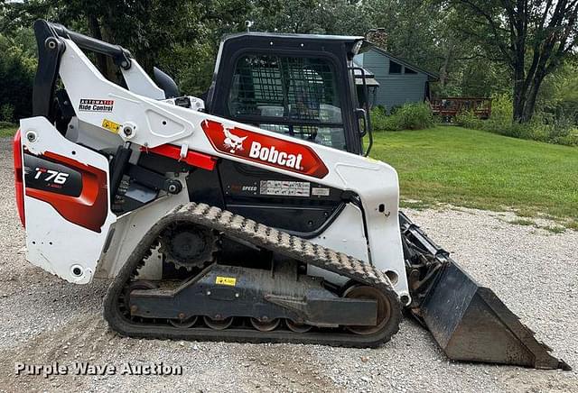 Image of Bobcat T76 equipment image 3