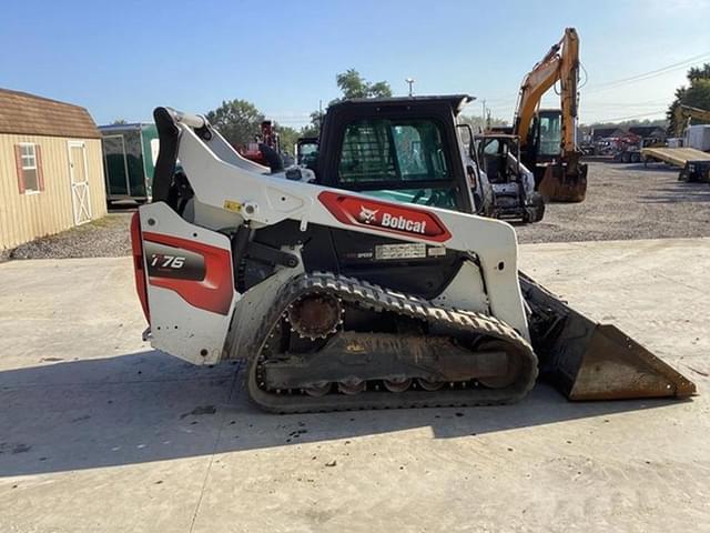 Image of Bobcat T76 equipment image 4
