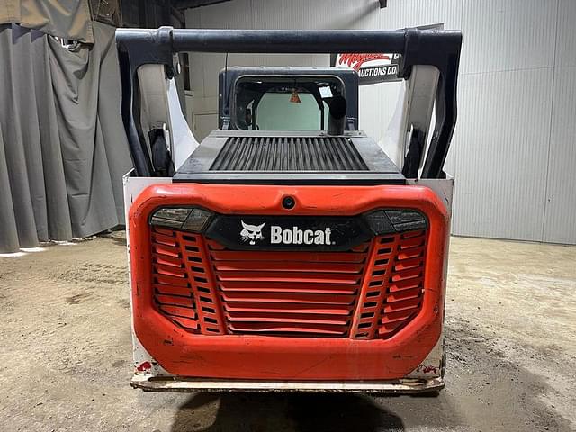 Image of Bobcat T76 equipment image 3