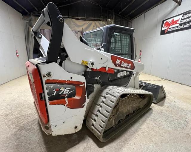 Image of Bobcat T76R equipment image 4
