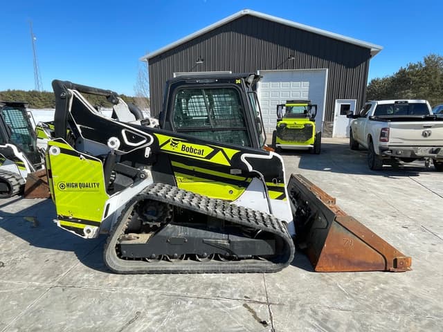 Image of Bobcat T76 equipment image 3