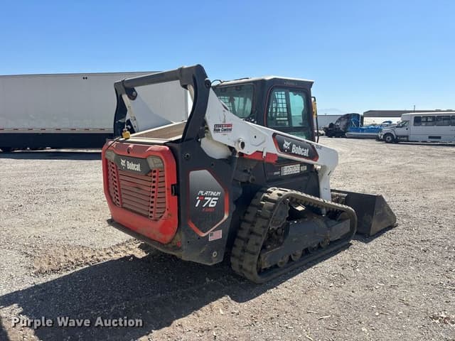 Image of Bobcat T76 equipment image 4