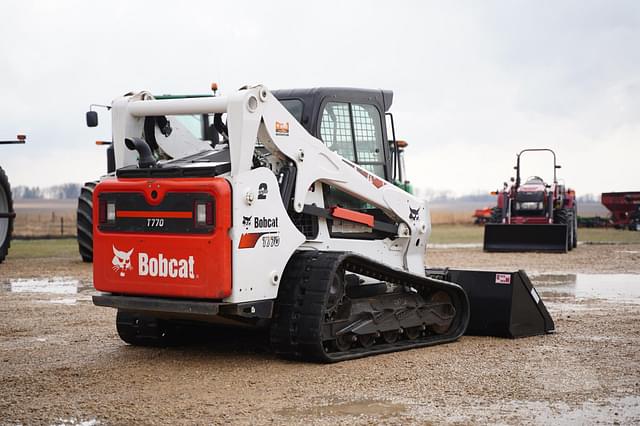 Image of Bobcat T770 equipment image 4