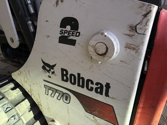 Image of Bobcat T770 equipment image 3