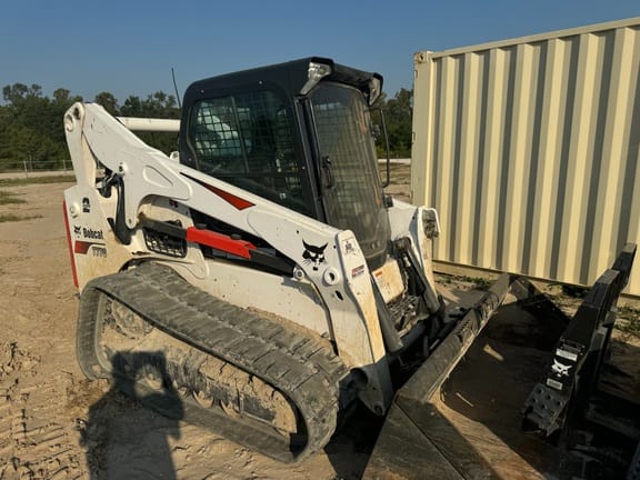 Main image Bobcat T770