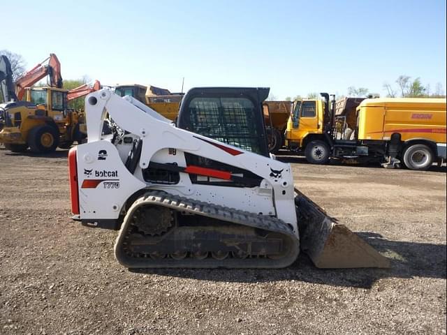 Image of Bobcat T770 equipment image 2