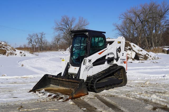 Image of Bobcat T770 equipment image 3