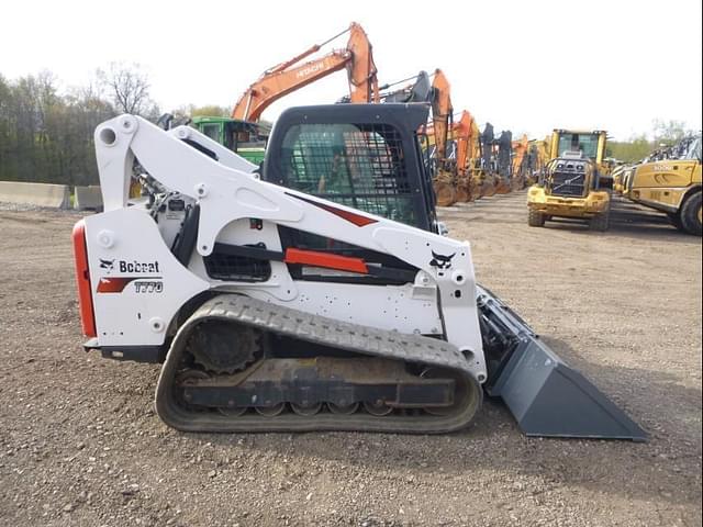 Image of Bobcat T770 equipment image 2