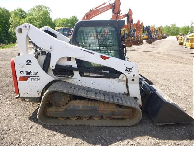 Image of Bobcat T770 equipment image 2