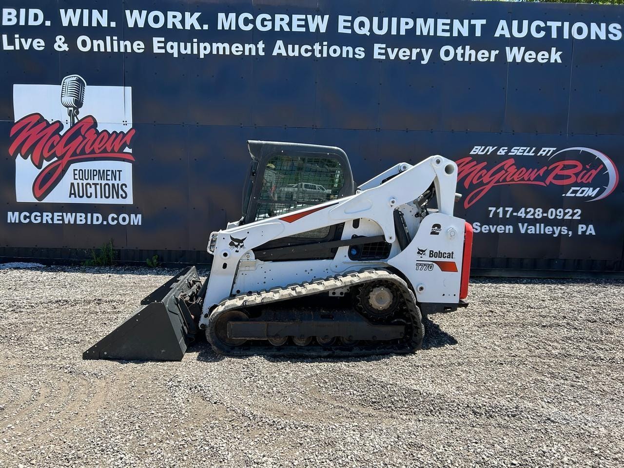 2022 Bobcat T770 Equipment Image0