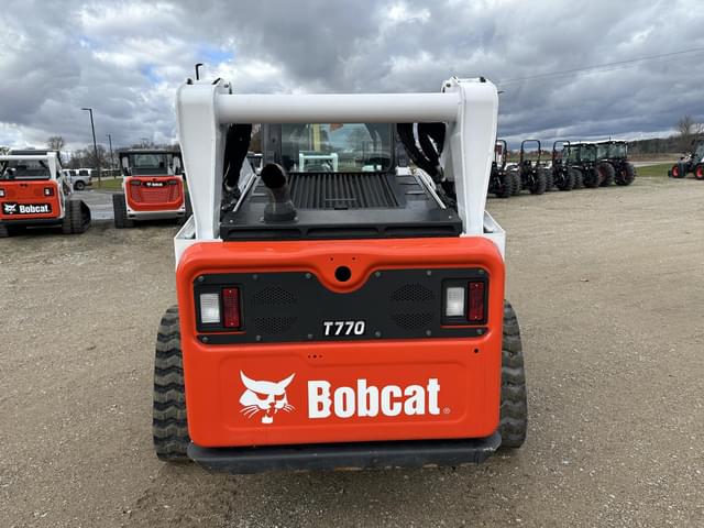Image of Bobcat T770 equipment image 3