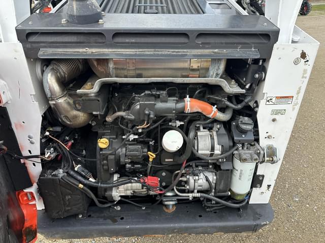 Image of Bobcat T770 equipment image 4