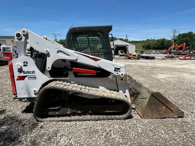 Image of Bobcat T770 equipment image 4
