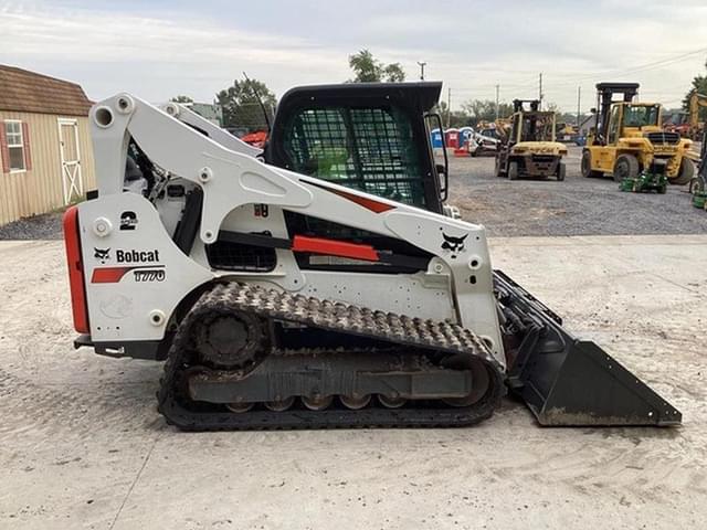 Image of Bobcat T770 equipment image 4