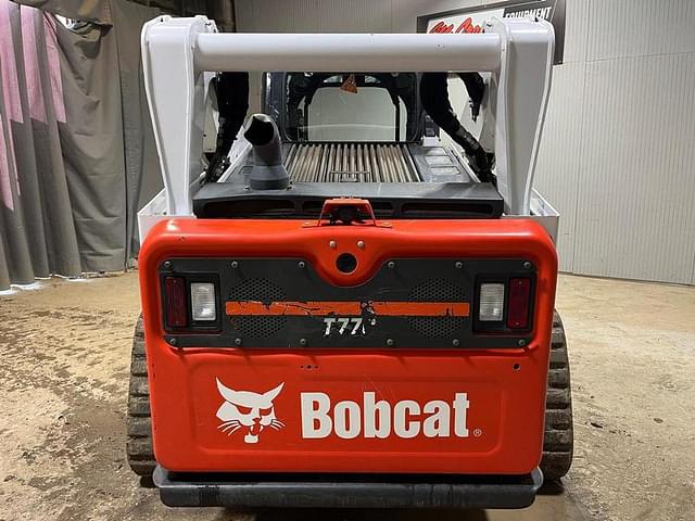 Image of Bobcat T770 equipment image 3